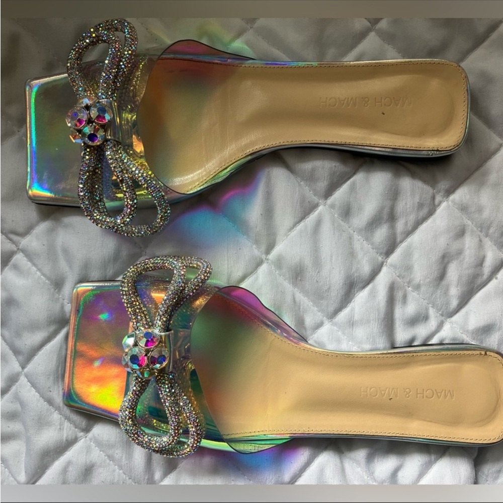 Mach & Mach Iridescent Bow Flat  Sandals 🩷 Size 7.5